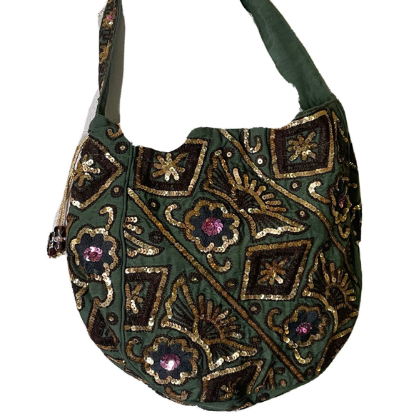 NWOT Phyllis Leibowitz Sequin Boho Small Drawstring Bag Green Gold $349 a26 - Picture 2 of 7